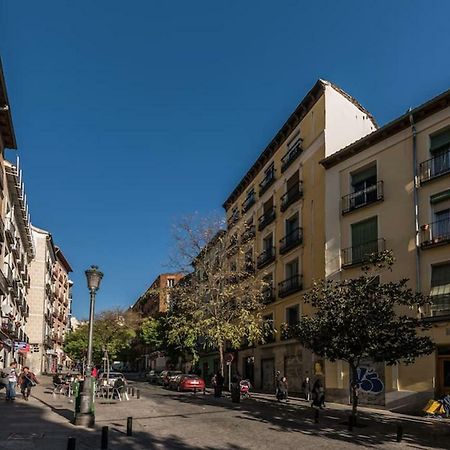 Buhardilla En Calle Amparo-Lavapies Madrid Exterior photo